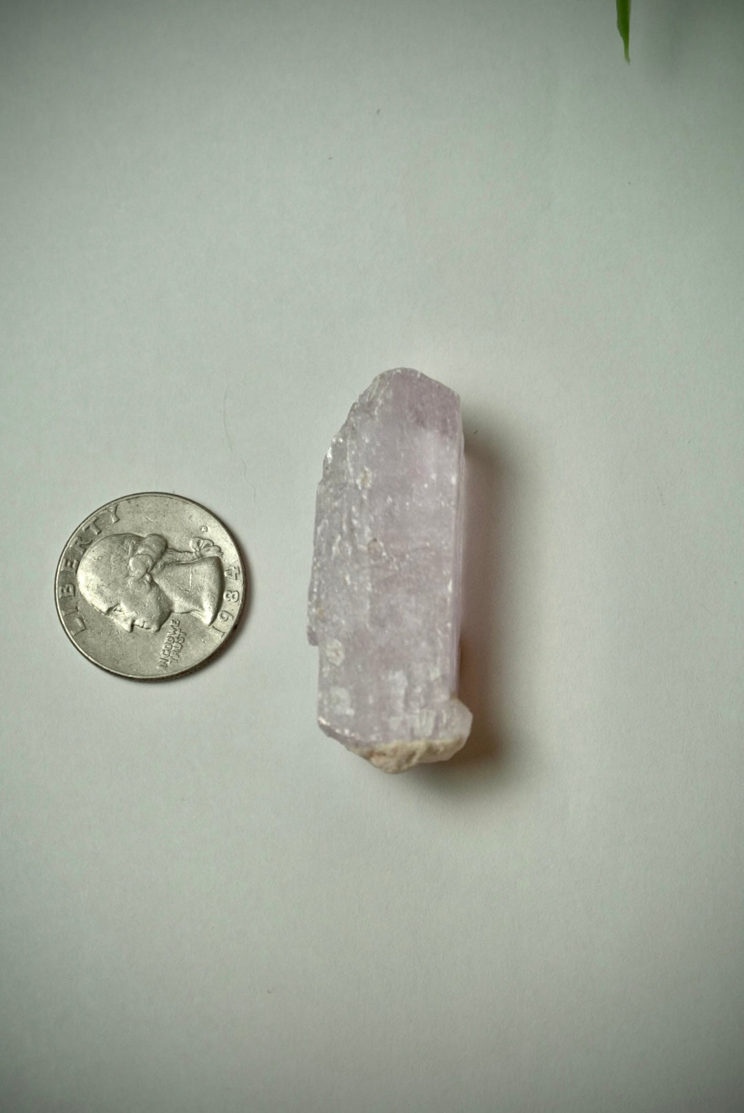 Gemmy Large Raw Kunzite