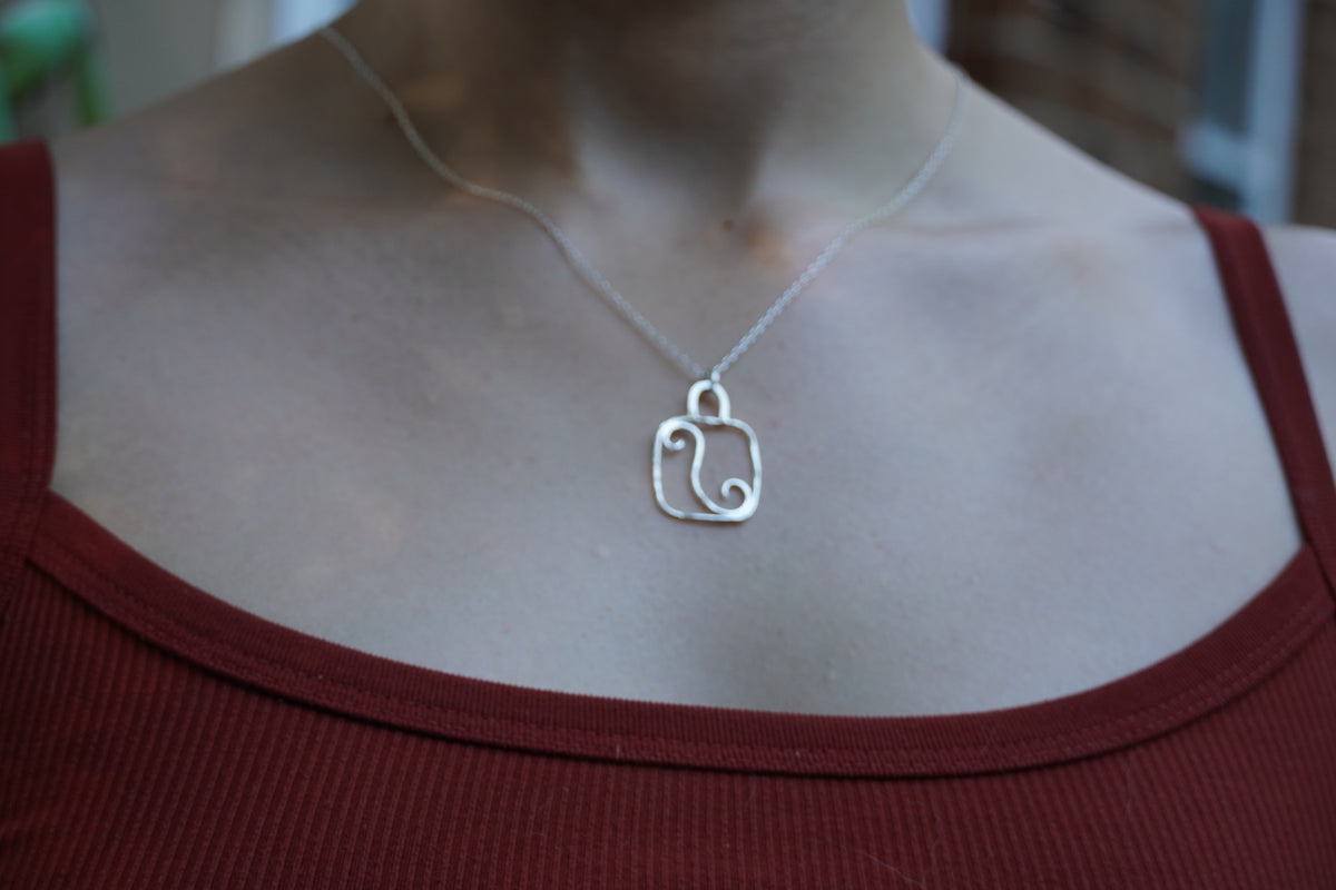 Sterling Silver Swirl Pendant