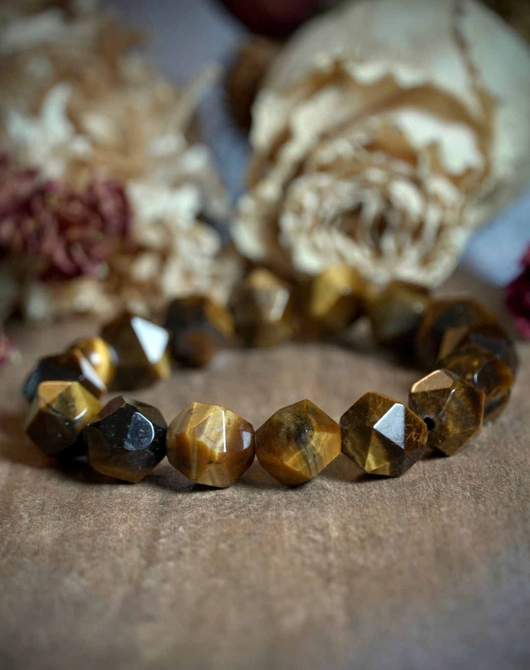 Jumbo Faceted Tigers Eye Bracelet