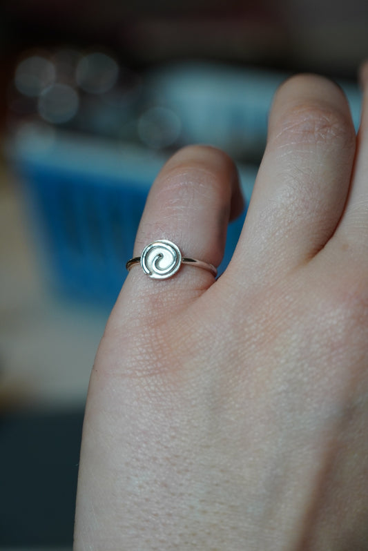 Swirl Silver Ring