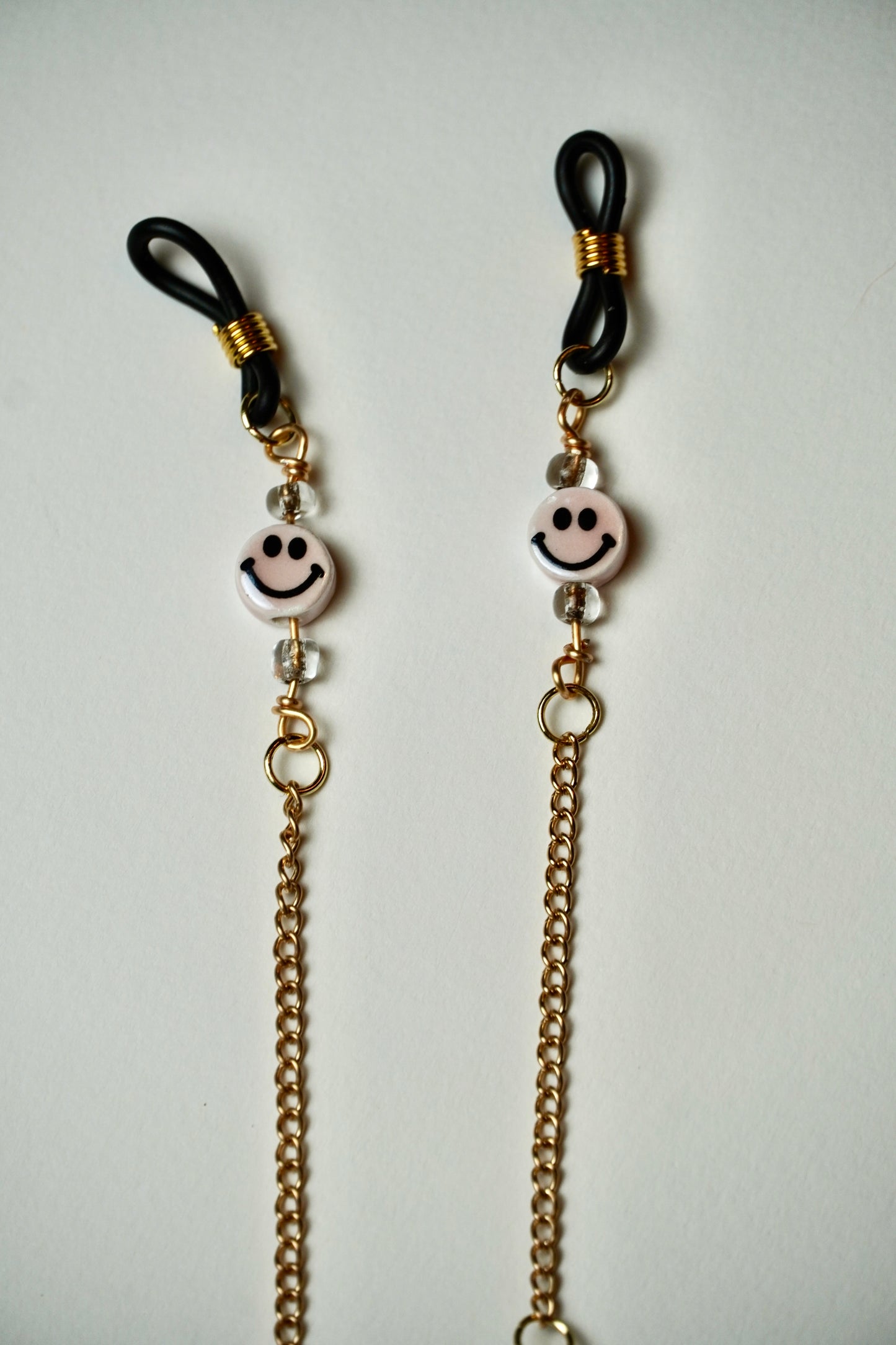 Pink Smiley Face Gold Eye Glass Bead Chains