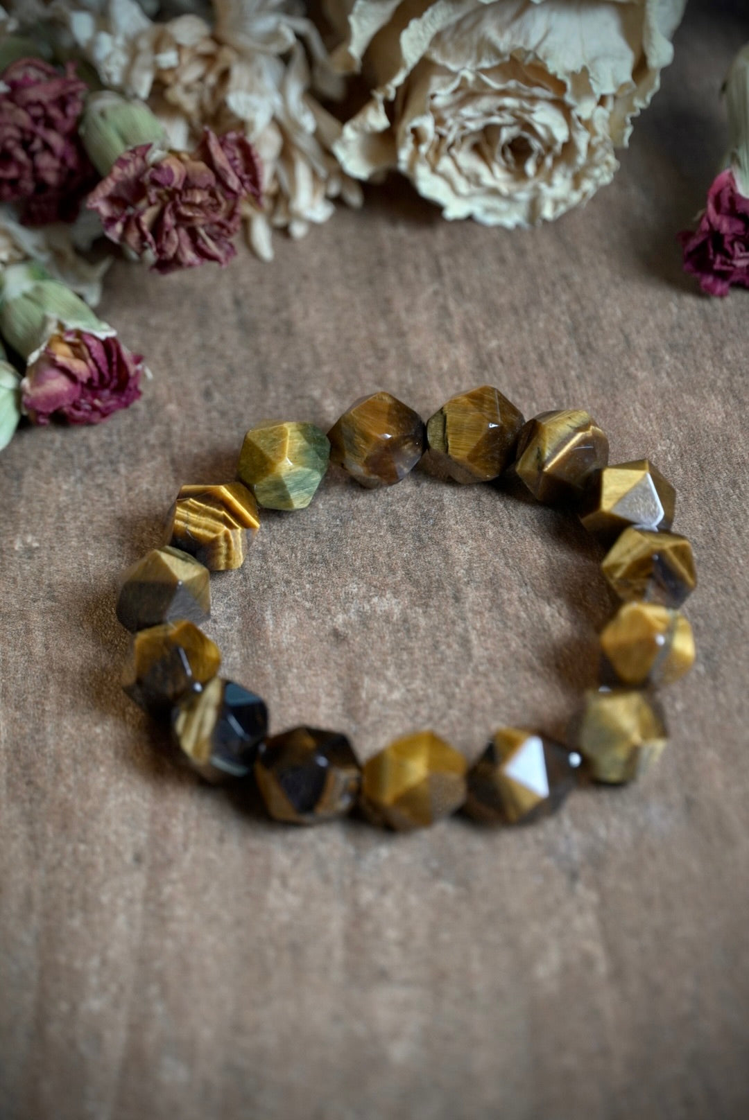 Jumbo Faceted Tigers Eye Bracelet