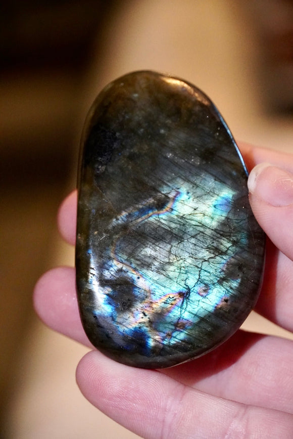Dual Flash Labradorite Palm Stone